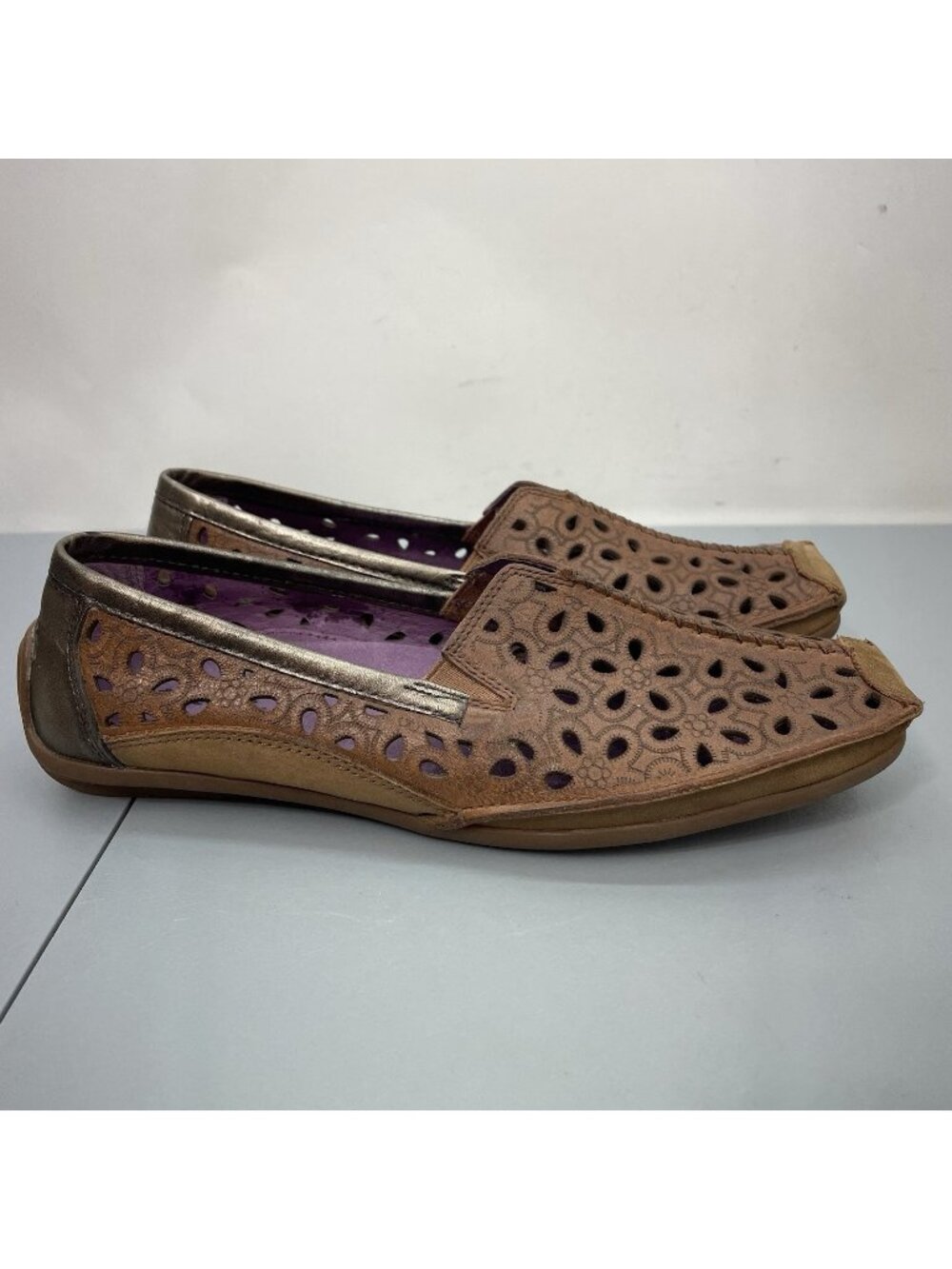 Taos Driving Loafers Flats Laser Cut Floral Leather Slip On Brown Womens 7.5